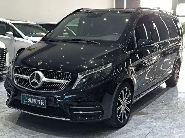 Фотография автомобиля — Mercedes-Benz V-Class