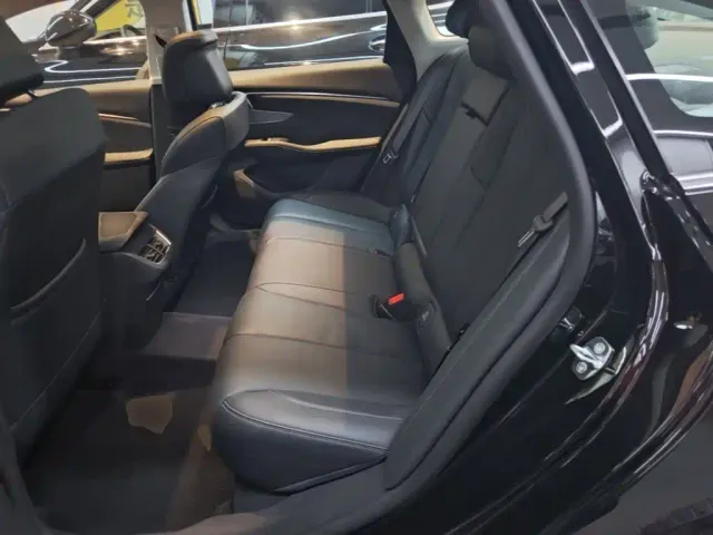 Buick LaCrosse — Фото автомобиля 16