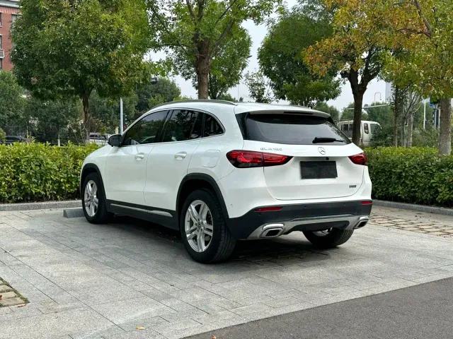 Mercedes-Benz GLA-Class — Фото автомобиля 6