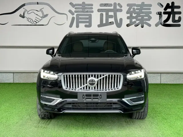 Volvo XC90 — Фото автомобиля 2