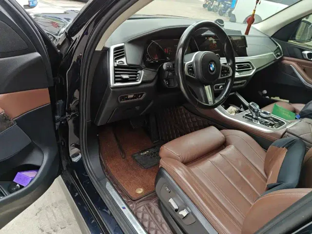 BMW X5 — Фото автомобиля 13