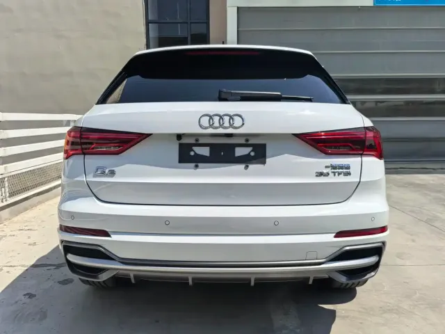 Audi Q3 — Фото автомобиля 8