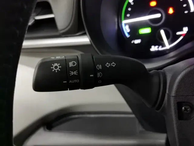 Toyota Granvia — Фото автомобиля 21