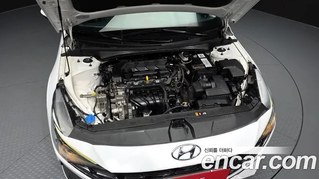 Hyundai AVANTE Avante (CN7) — Фото автомобиля 6