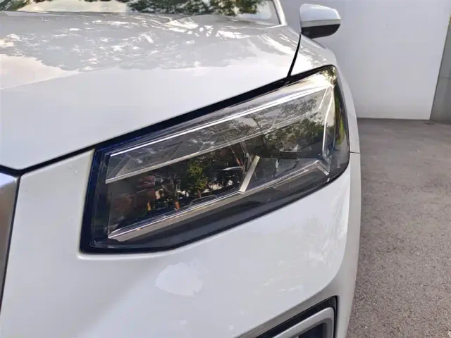 Audi Q2L — Фото автомобиля 16