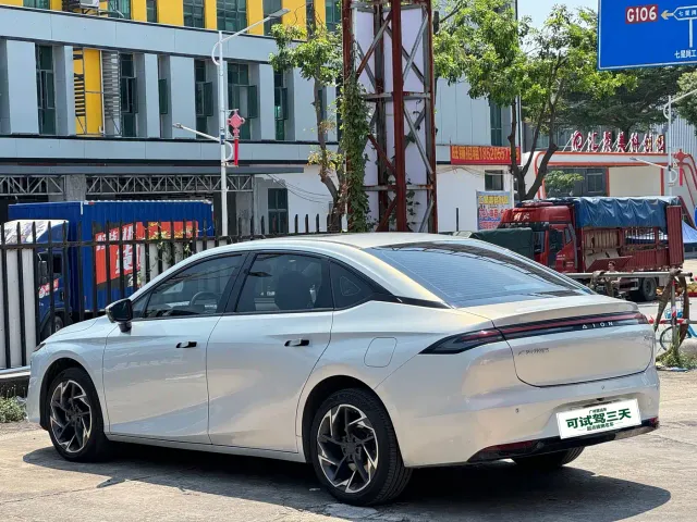 GAC Aion S MAX — Фото автомобиля 9