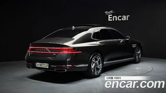 Genesis G90 Бензин 3.5 турбо AWD — Фото автомобиля 2