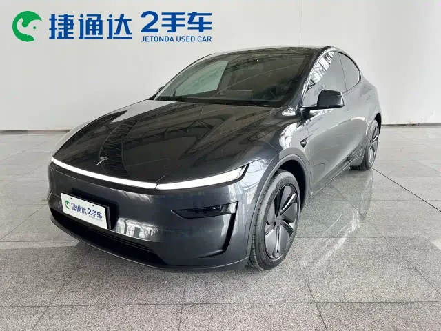 Фотография автомобиля — Tesla Model Y