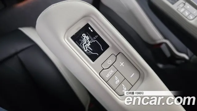 Kia EV9 — Фото автомобиля 18
