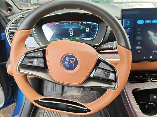 BYD Han — Фото автомобиля 3