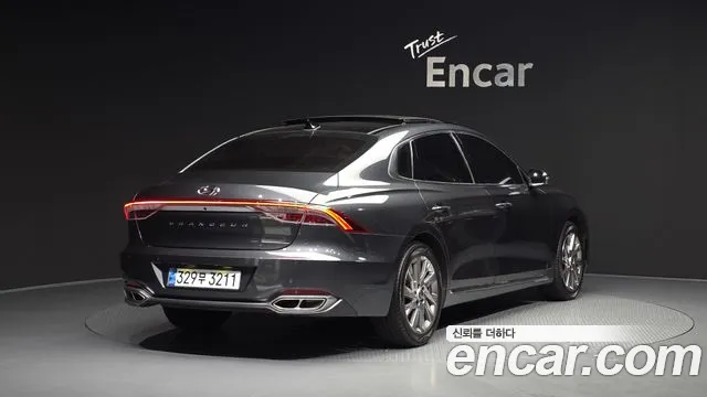 Hyundai Grandeur — Фото автомобиля 2