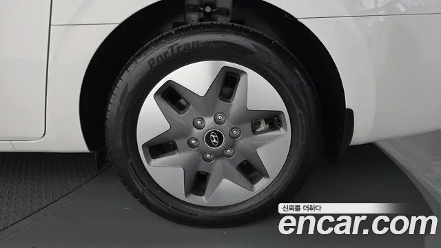 Hyundai Staria — Фото автомобиля 6