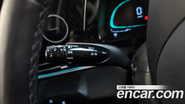 Hyundai Avante — Фото автомобиля 25
