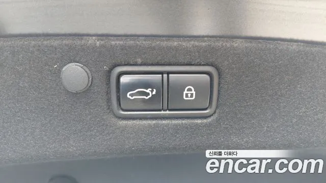 Hyundai Grandeur Premium — Фото автомобиля 17