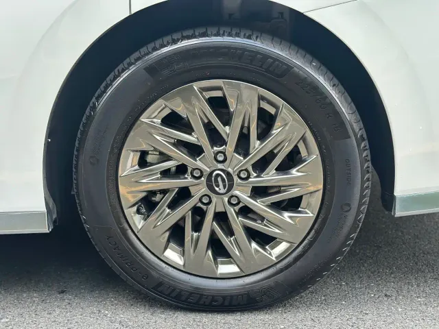 GAC Trumpchi Xiangwang M8 — Фото автомобиля 7