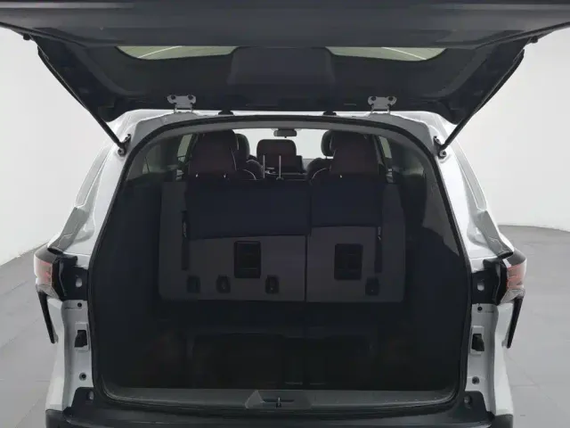 Toyota Granvia — Фото автомобиля 16