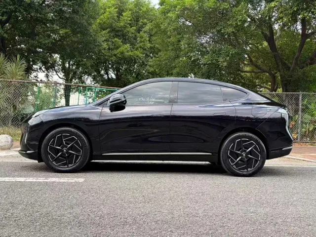 GAC Hyptec HT — Фото автомобиля 3