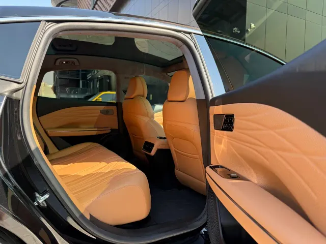 Geely Galaxy Xingyao 8 — Фото автомобиля 16