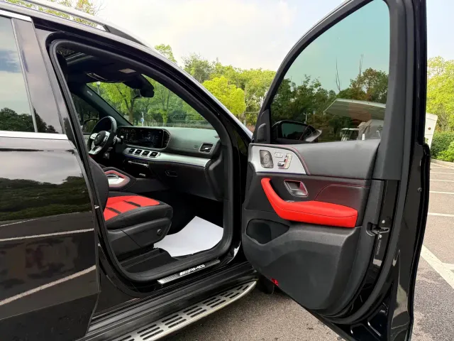 Mercedes-Benz GLE-Class AMG — Фото автомобиля 22