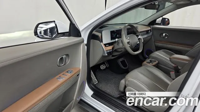 Hyundai Ioniq 5 — Фото автомобиля 10