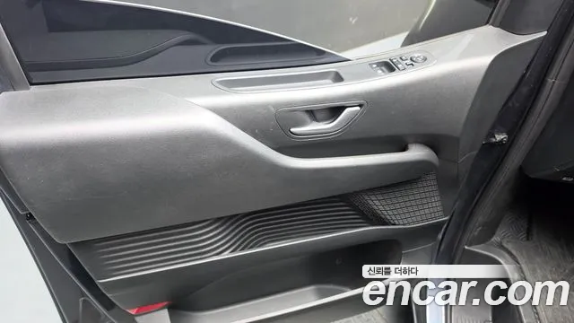 Hyundai Staria — Фото автомобиля 13