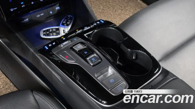 Hyundai Tucson NX4 — Фото автомобиля 9