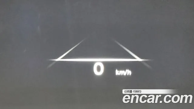 Genesis GV70 2.5T Бензин 2WD — Фото автомобиля 13