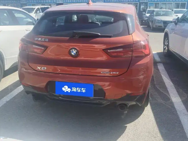 BMW X2 — Фото автомобиля 4