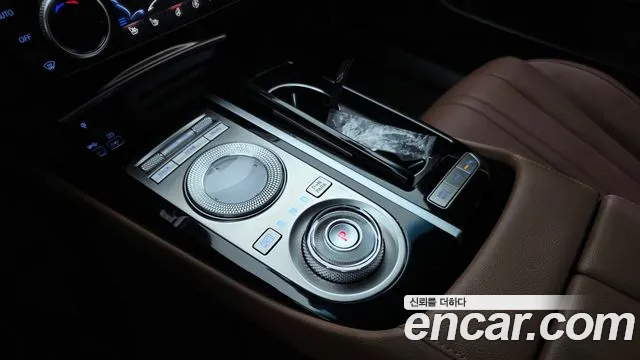 Genesis G80 Бензин 2.5 турбо AWD — Фото автомобиля 6