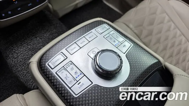 Genesis G80 Бензин 2.5 турбо AWD — Фото автомобиля 22