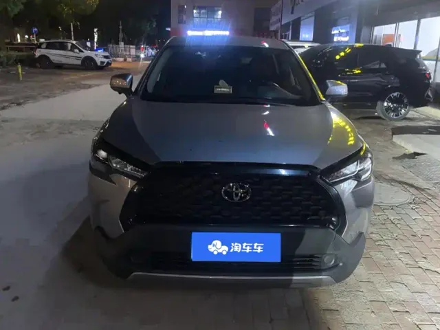 Toyota Corolla Cross — Фото автомобиля 2