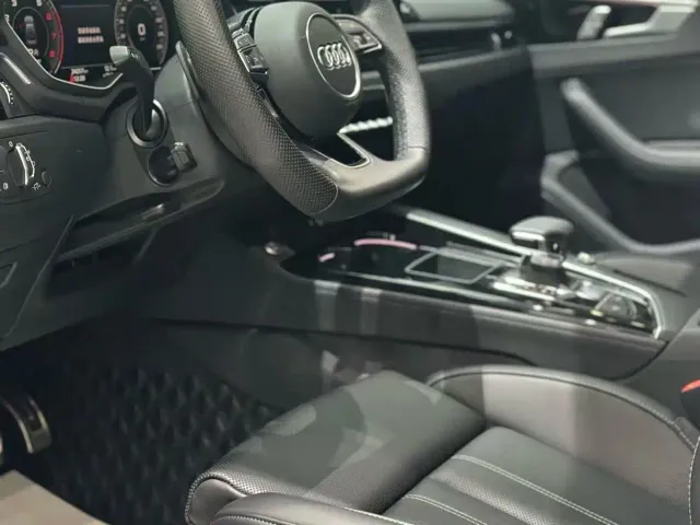 Audi A4L — Фото автомобиля 7