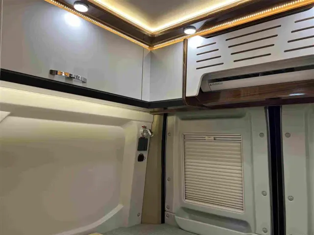 Maxus SAIC Maxus MAXUS V90 RV — Фото автомобиля 22