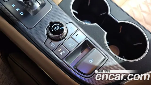 Genesis G70 — Фото автомобиля 28