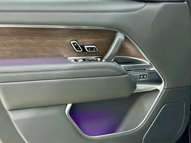 Land Rover Range Rover — Фото автомобиля 7
