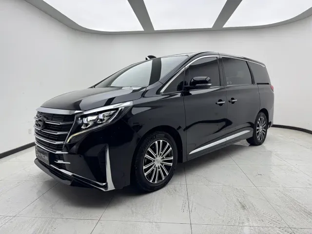 Фотография автомобиля — GAC Trumpchi M8