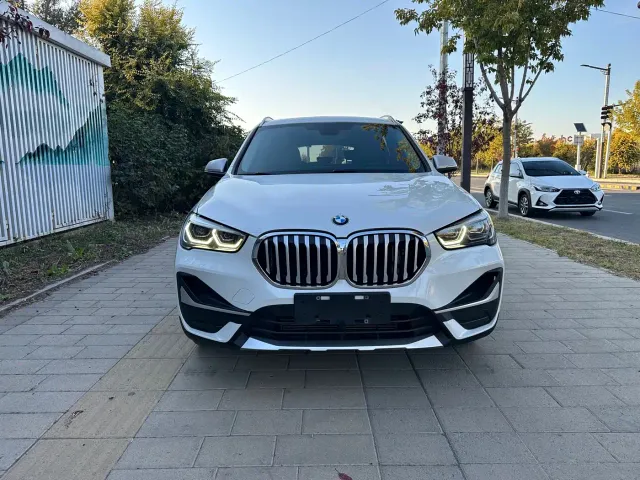 BMW X1 — Фото автомобиля 3