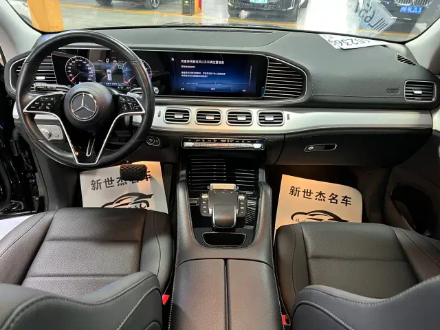 Mercedes-Benz GLE-Class — Фото автомобиля 7