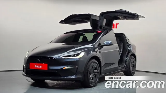 Фотография автомобиля — Tesla Model X