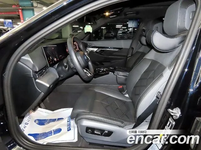 BMW 5-Series 5 серия (G60) — Фото автомобиля 6