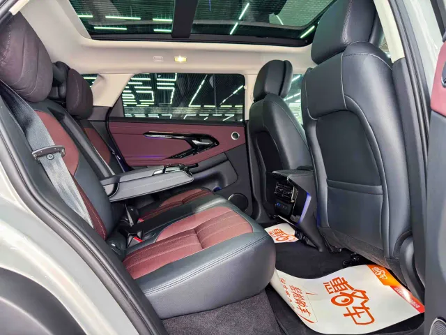 Land Rover Range Rover Evoque — Фото автомобиля 10