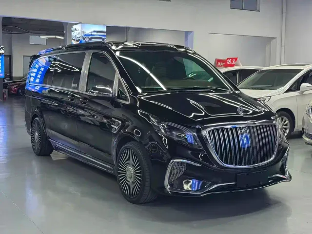 Mercedes-Benz Vito 2021 2.0T Business Edition 7-seater — Фото автомобиля 2