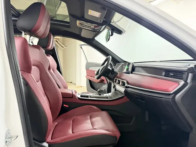 Jetour X70 Plus — Фото автомобиля 8