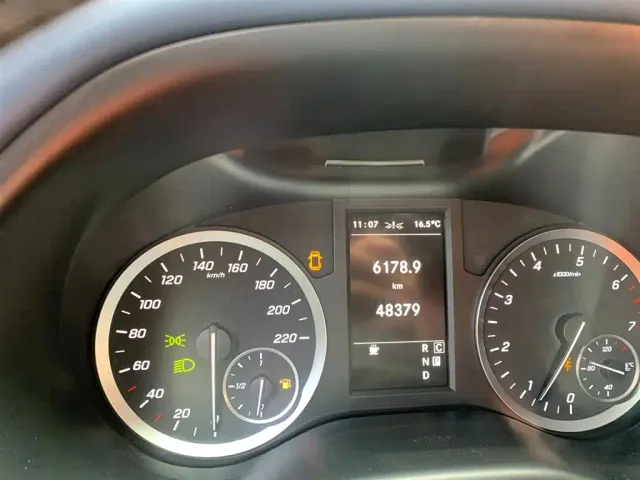 Mercedes-Benz Vito — Фото автомобиля 15