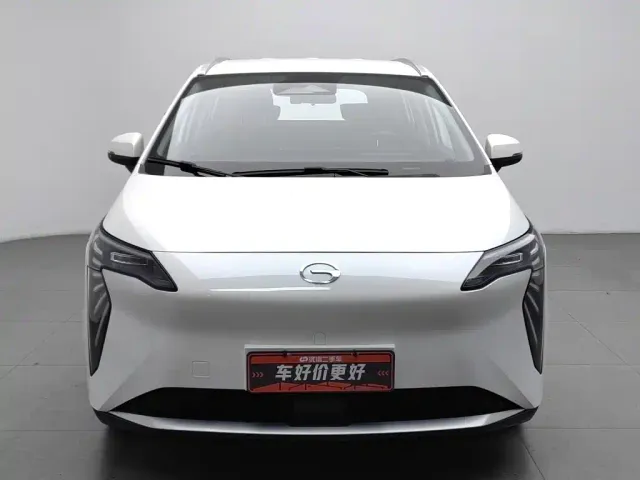GAC Aion Y — Фото автомобиля 3