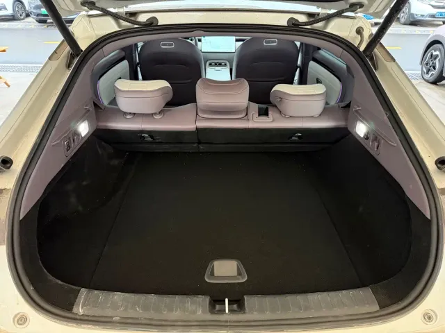 Changan Qiyuan A06 — Фото автомобиля 12