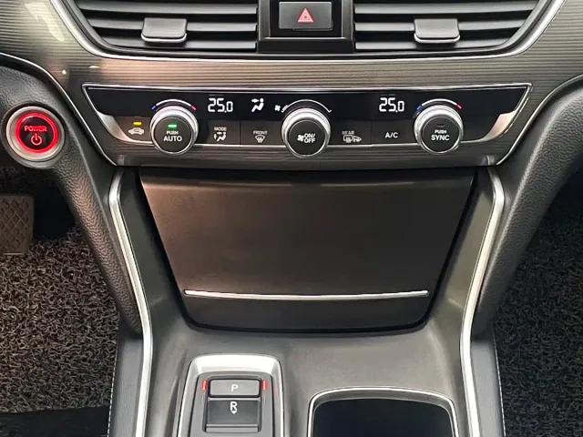 Honda Accord — Фото автомобиля 21