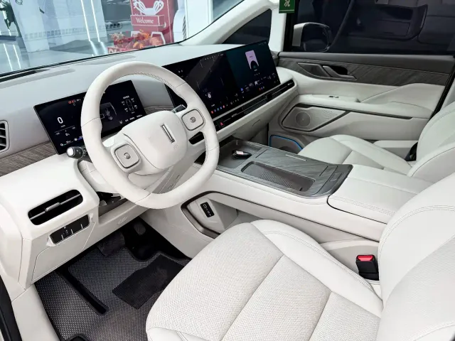 Wey Alpine — Фото автомобиля 10