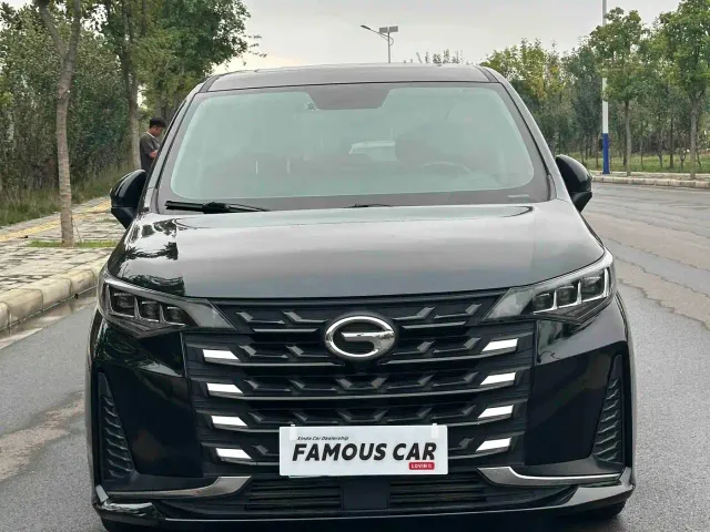 GAC Trumpchi M6 — Фото автомобиля 2