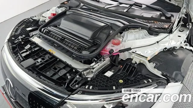 Mercedes-Benz EQS — Фото автомобиля 5
